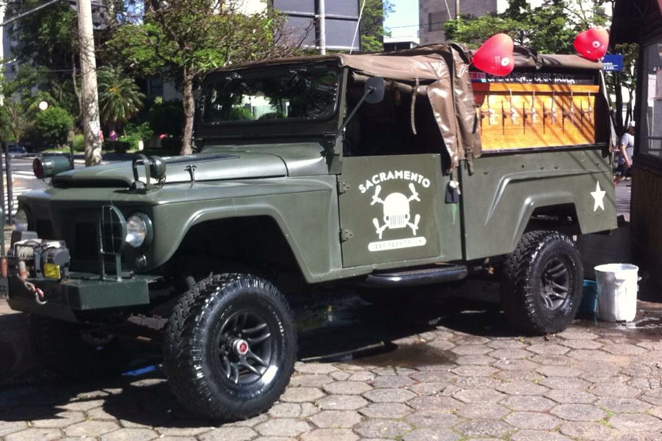 Sacramento Beer Truck em evento